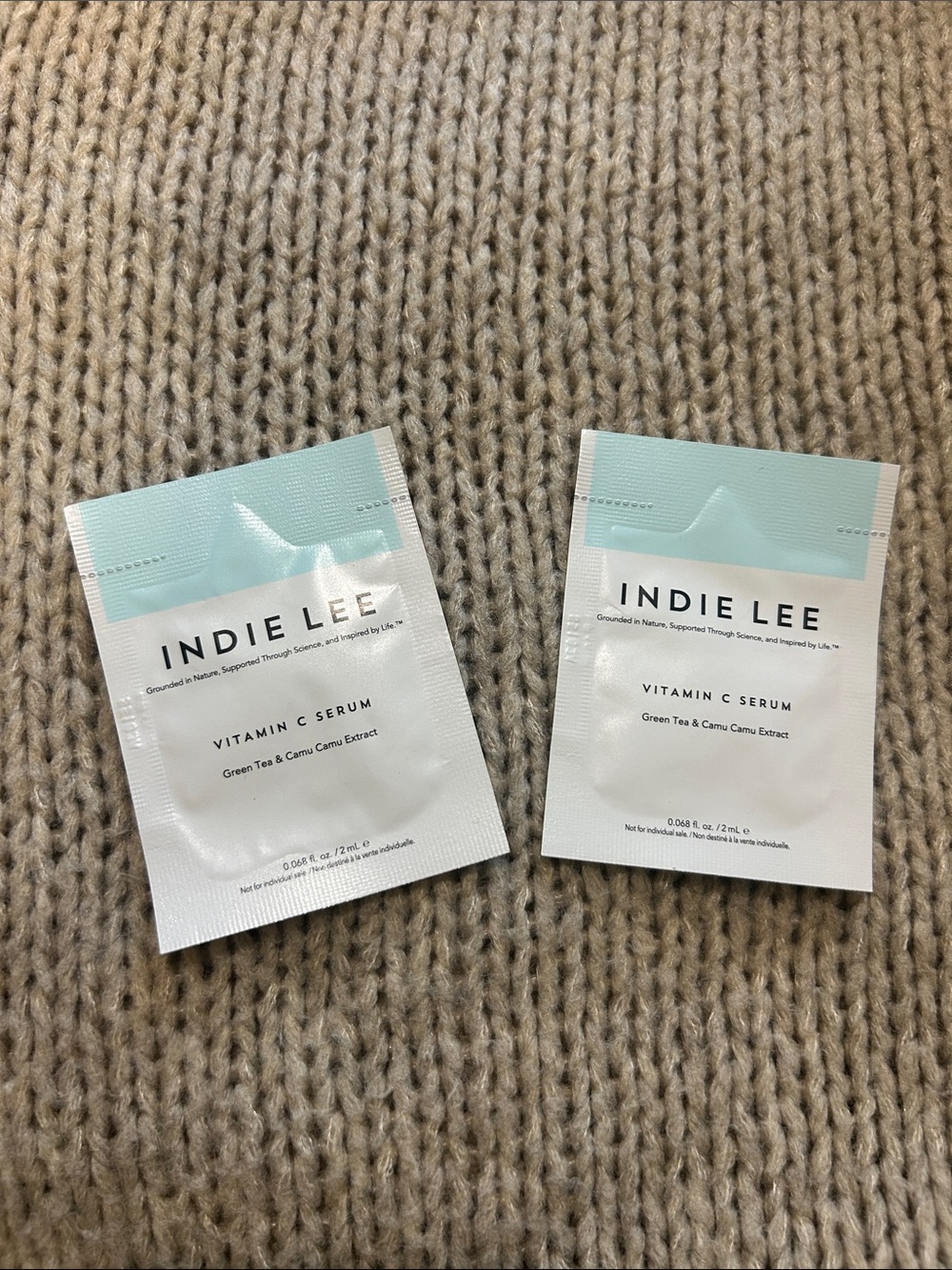 Indie Lee🍊2-Vitamin C Serum 2 x 0.068 fl. oz. 2 ml / Authentic / Sealed Packets